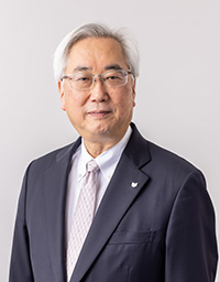 会長　瀧口　登志夫